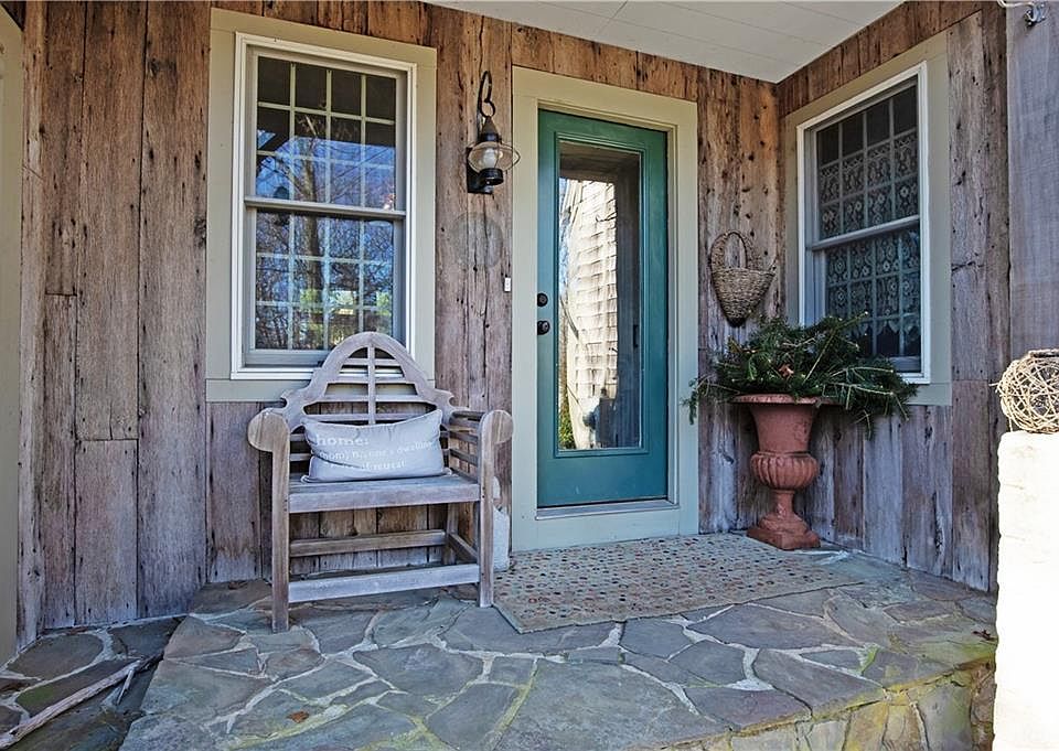 172 Estelle Dr West Kingston RI Zillow