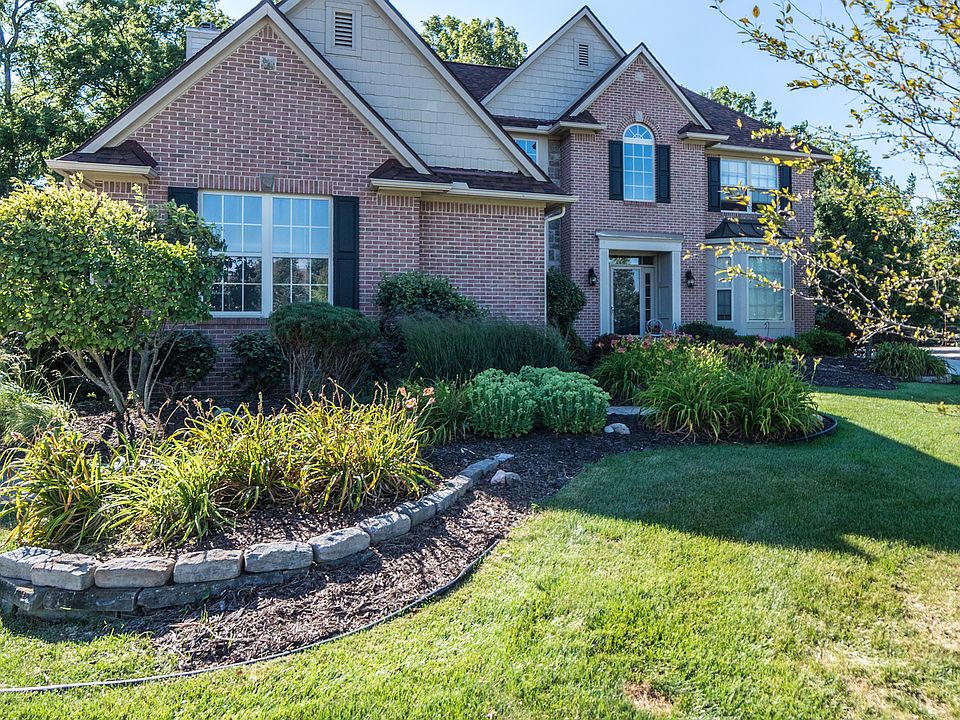 1st image of 4362 Lakeside Ct