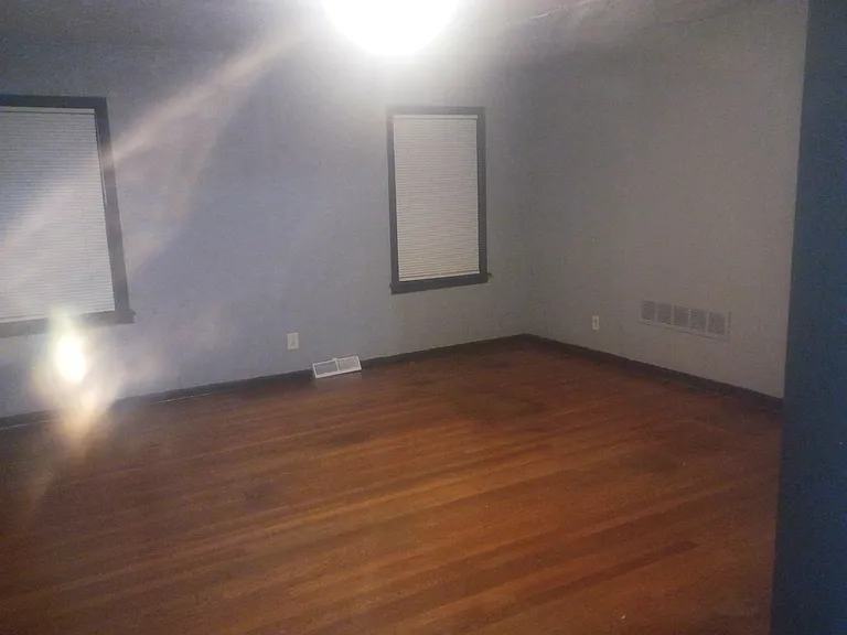 636 Orville Ave — Photo 26