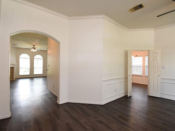 5th image of 128 Long Canyon Ln