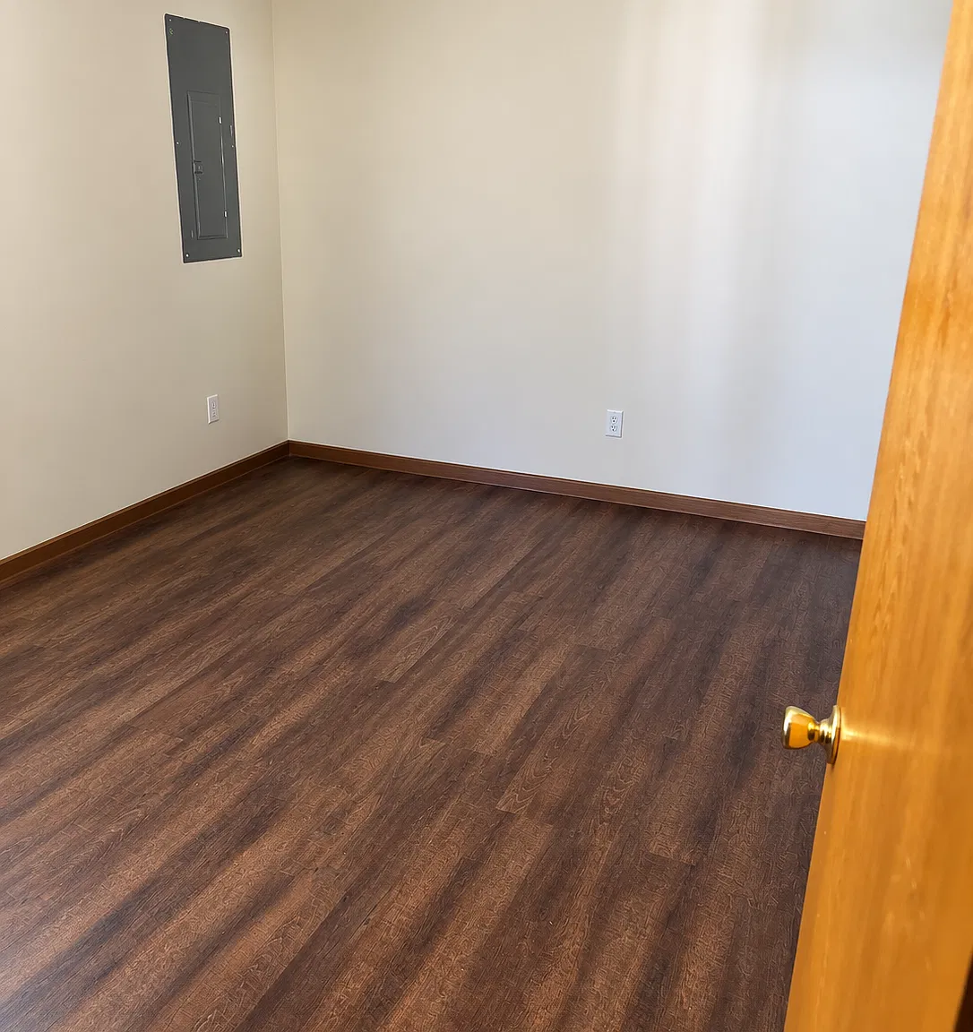 2 bed, 1050 sqft, $1,200 — Photo 1