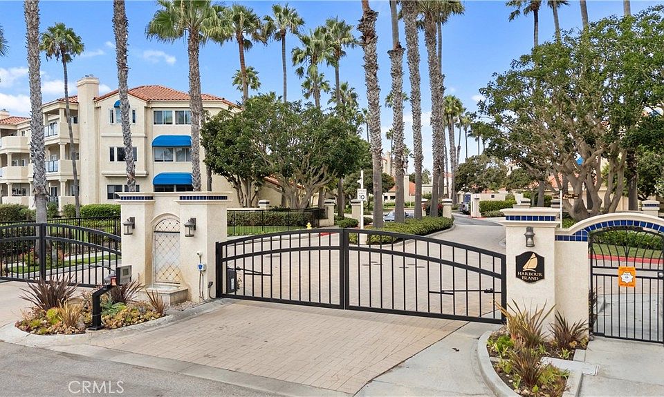 1st image of 4235 Harbour Island Ln
