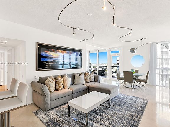 4th image of 1500 Ocean Dr APT 1107