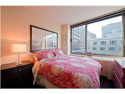 Rented by Douglas Elliman | media 37