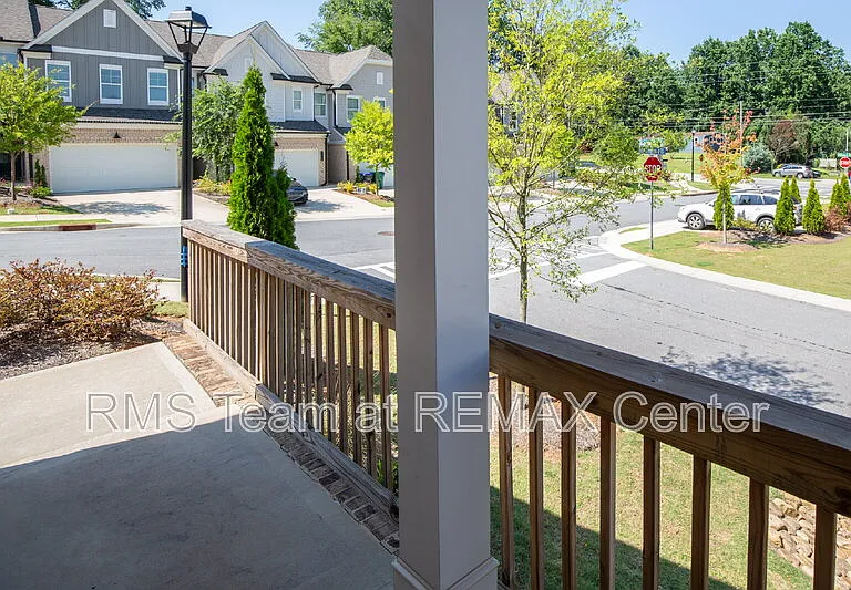 5125 Hillington Way — Photo 37