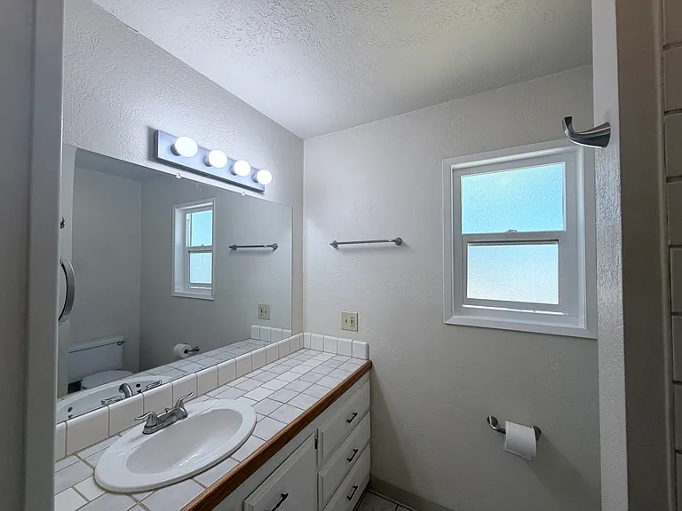 6708 Odessa Way — Photo 13
