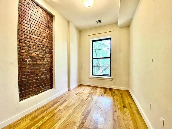 5th image of 683 Sterling Pl #2D