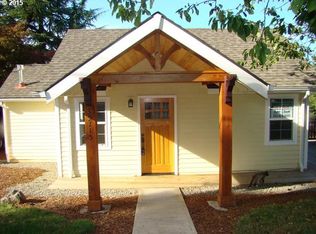 39715 Pleasant St, Sandy, OR 97055