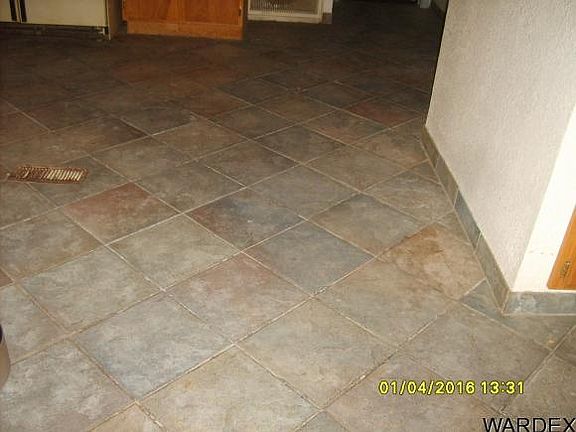 4th image of 1950 Coral Isle Dr