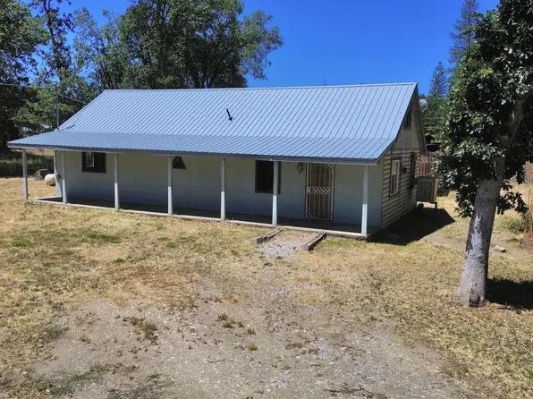 210 Pine Ave, Hayfork, CA 96041