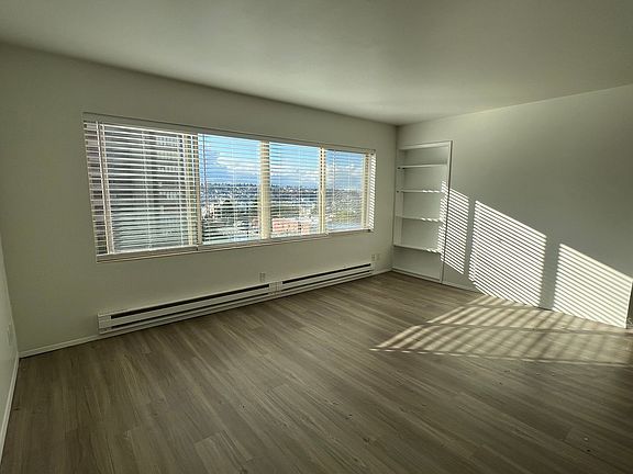 4th image of 605 Boylston Ave E APT 108