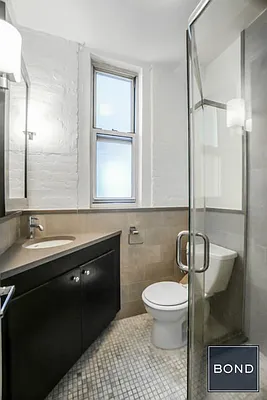 Rented by Bond New York | media 15