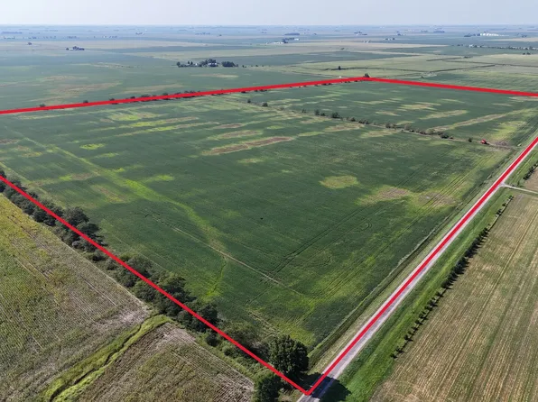 1500 E 2200 North Rd, Ashkum, IL 60911
