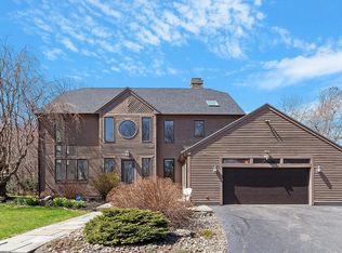 158 Kendall Hill Rd, Sterling, MA 01564