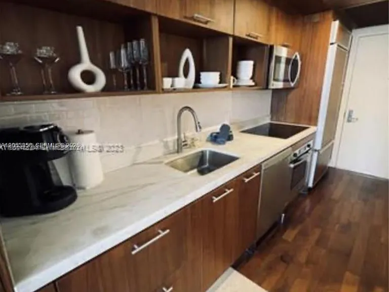 50 Biscayne Blvd #607 — Photo 4