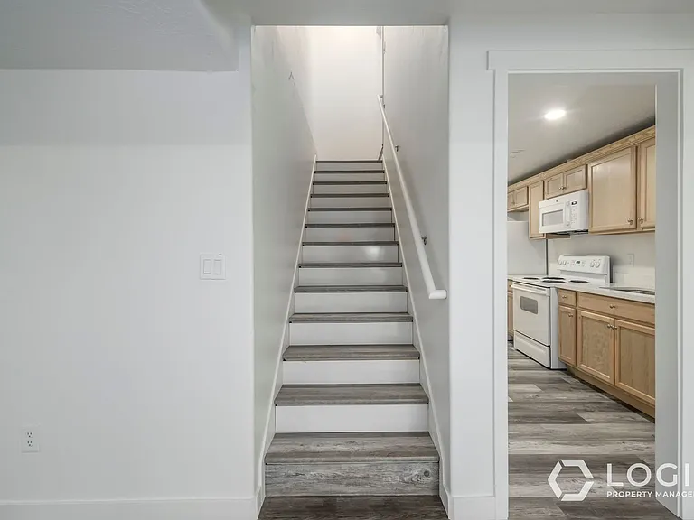 5075 E Rustic Patch Rd #DOWNSTAIRS — Photo 3