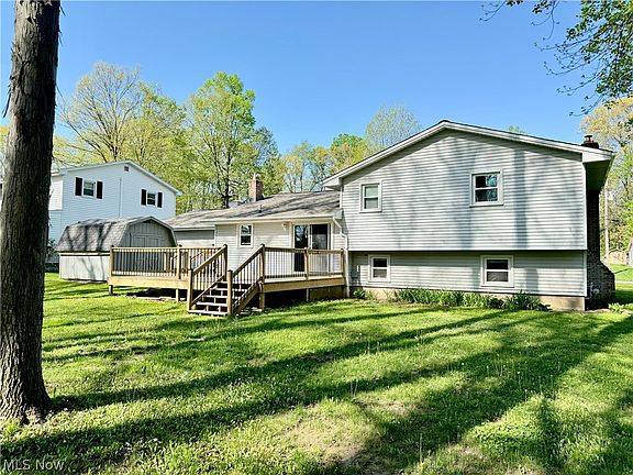 4th image of 208 Eastwood Dr