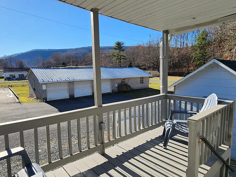 Side Deck