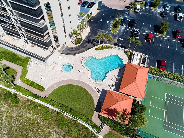1290 Gulf Blvd #306 — Photo 3