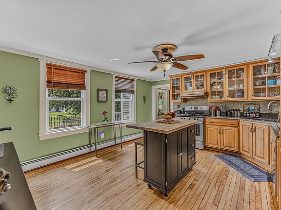 4th image of 5294 Main S Street