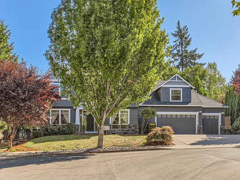13109 SE Snowfire Dr — Photo 3