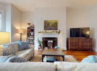 207 Commonwealth Ave APT 6, Boston, MA 02116