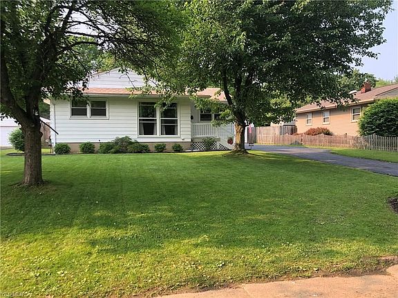 3rd image of 1792 Lynn Mar Ave