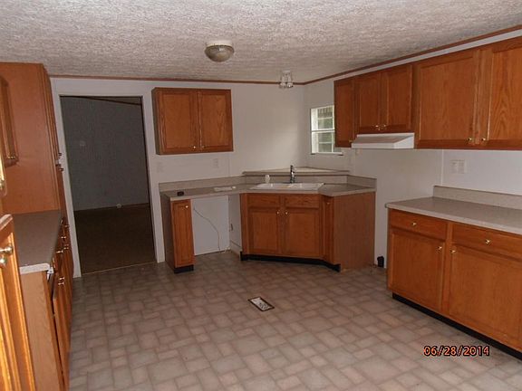 4th image of 91 Dustin Rd