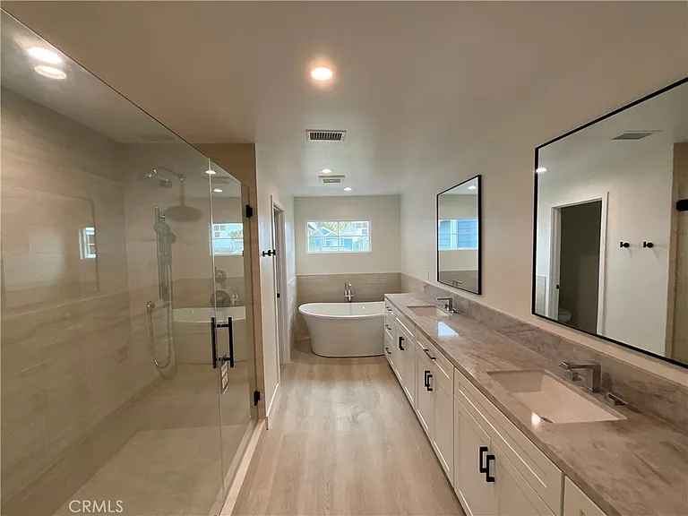 22 Byron Close — Photo 19