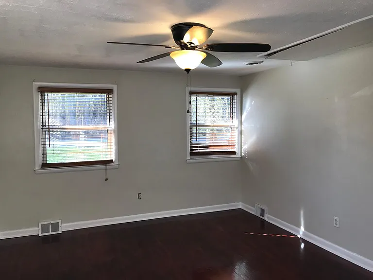 1443 Valley Forge Rd — Photo 28
