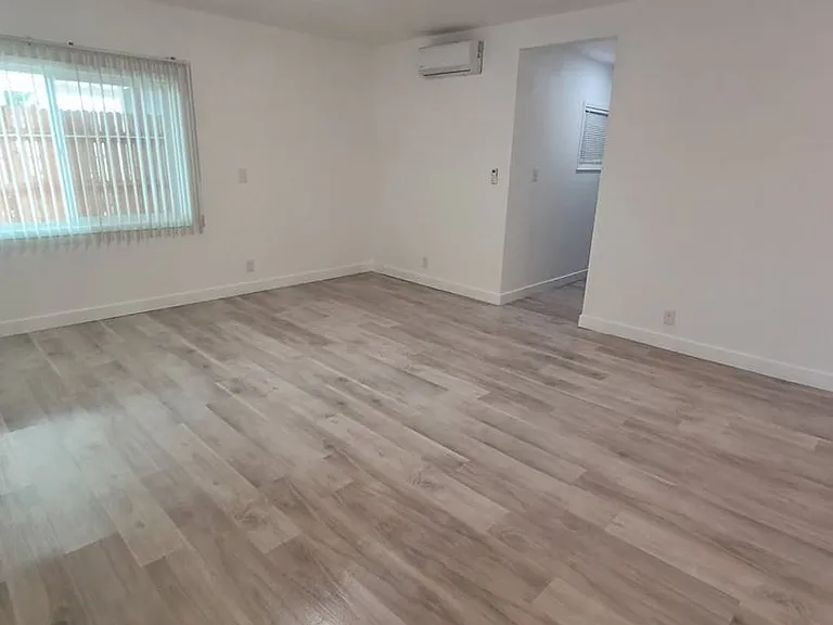 Upgraded 1 bedroom/1 bath in Beaumont! — Photo 8
