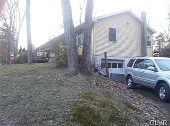 4th image of 129 Lilac Dr