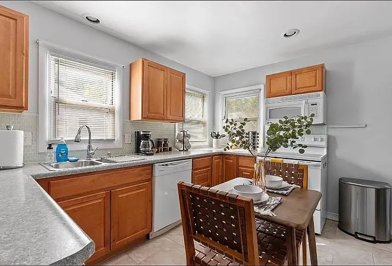21629 Waldron St — Photo 14