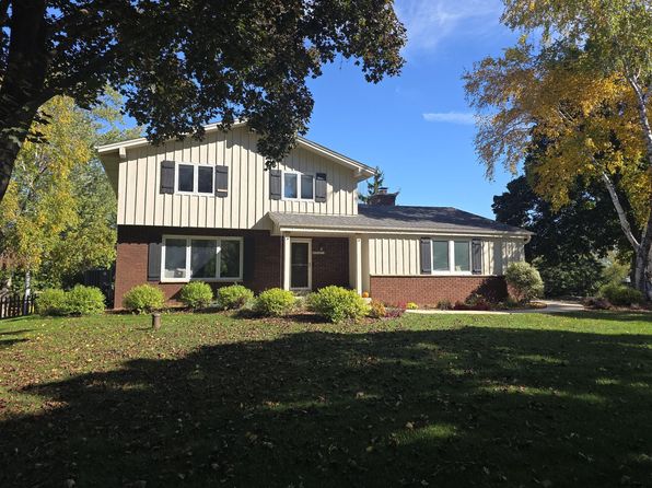 N67W28710 Longview St