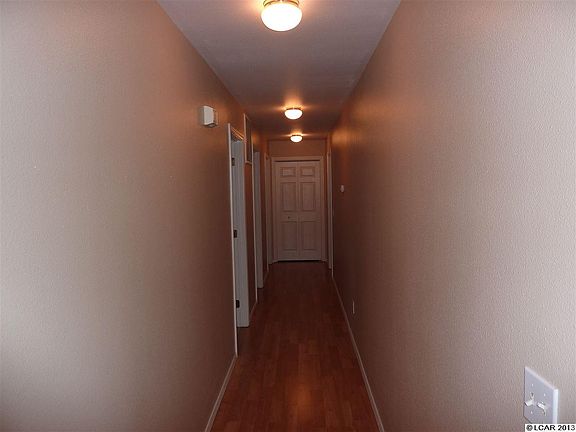 5th image of 935 Cypress Ct #B