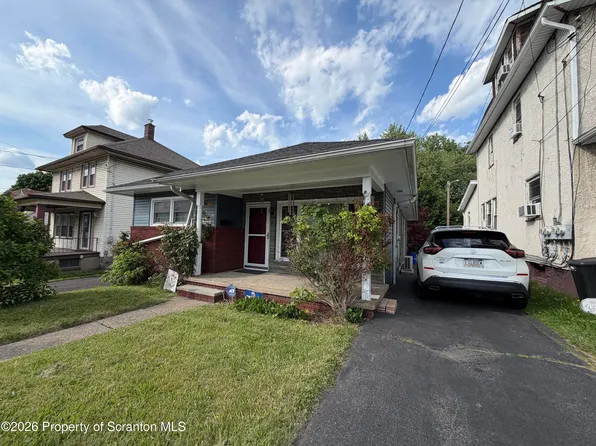 1019 Moosic St, Scranton, PA 18505