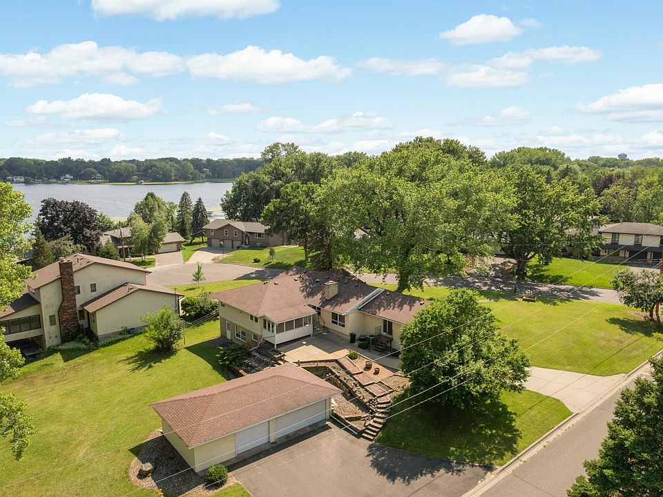 1st image of 2878 Meadowlark Ln