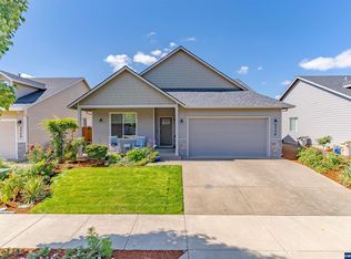 2330 Robbins Way, Lebanon, OR 97355