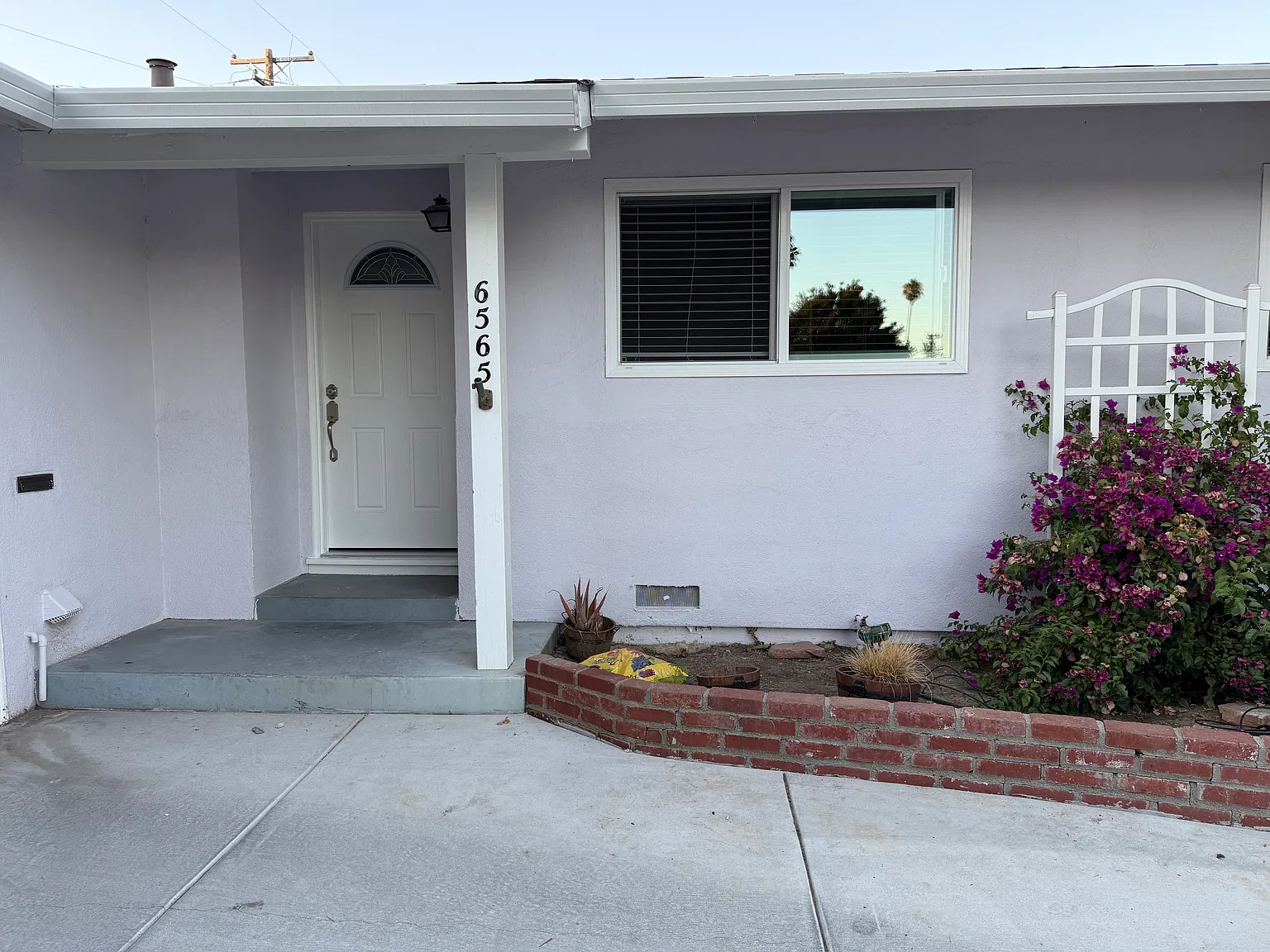 3 bed, 1320 sqft, $4,895 — Photo 3