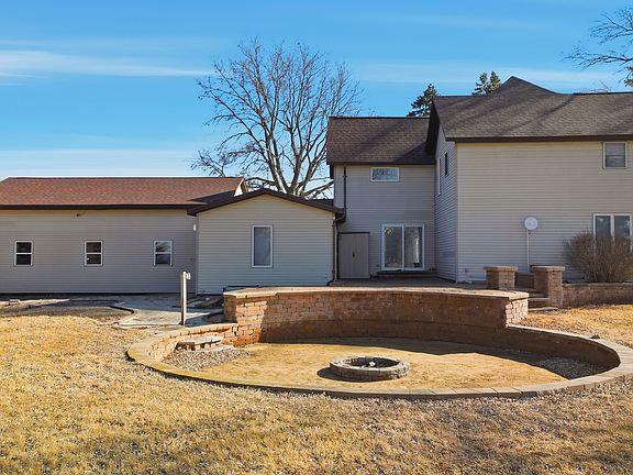 4th image of 382 Keigwin Rd