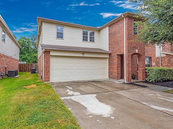 3rd image of 11747 Edenstone Dr
