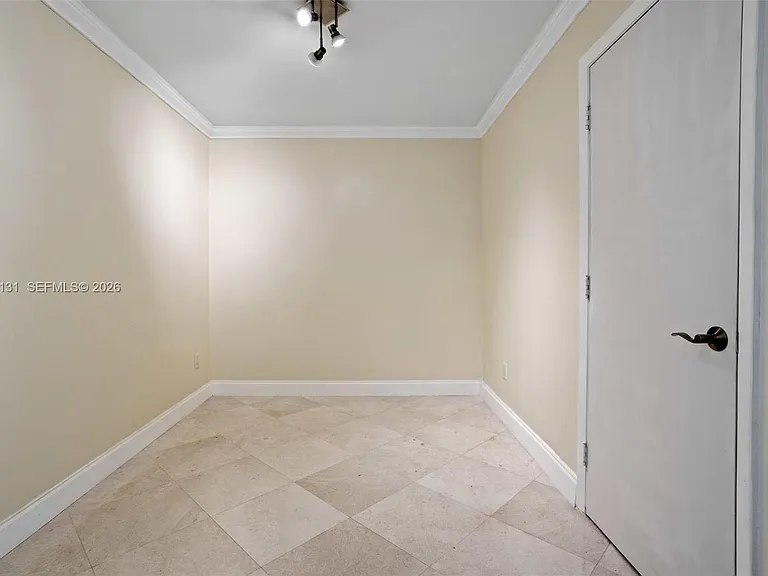 1945 S Ocean Dr #503 — Photo 10