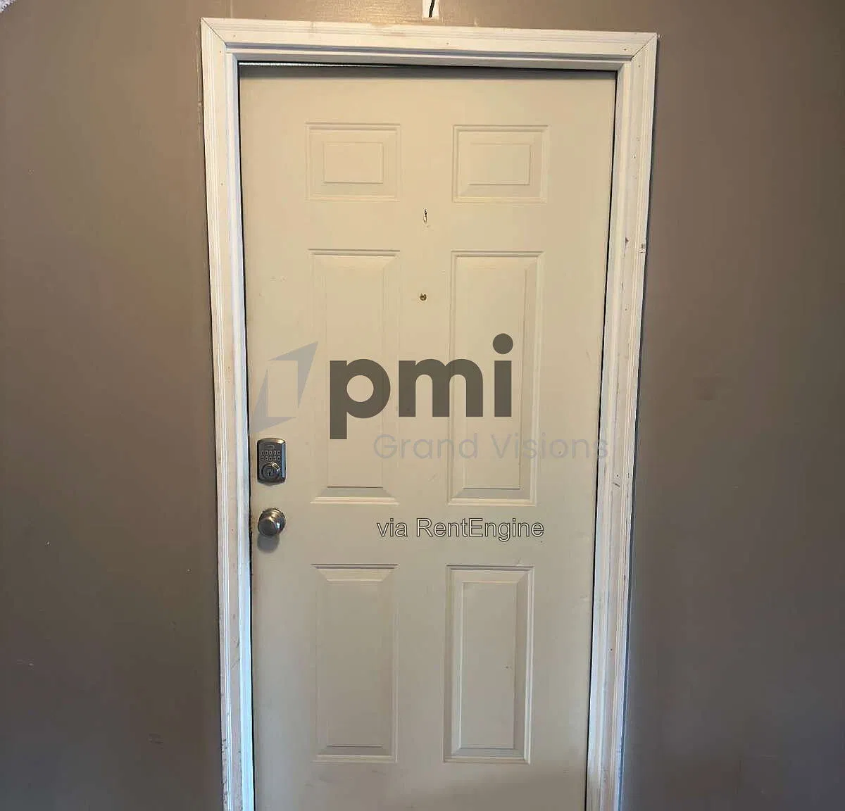 1 bed, 1.0 bath, 1482 sqft, $801 — Photo 2