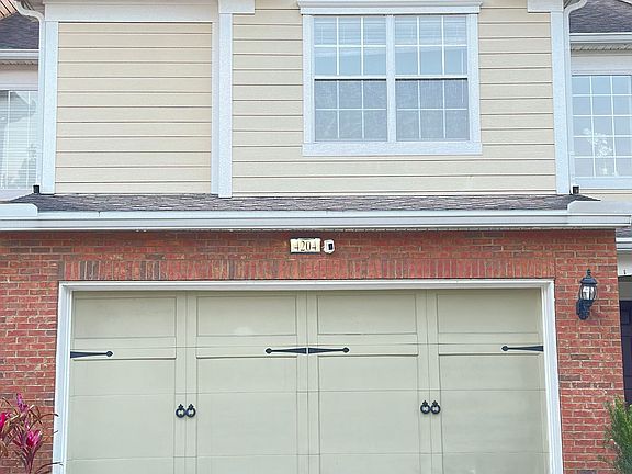 3rd image of 4204 Metron Dr
