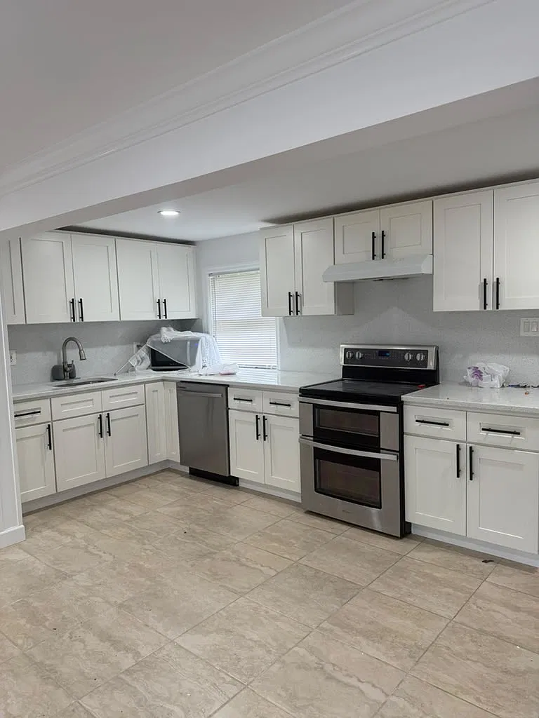 3 bed, 2468 sqft, $3,500 — Photo 4