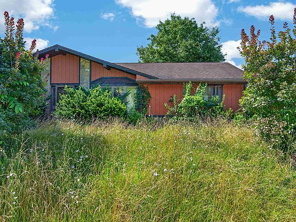 2nd image of 5561 E Laughery Creek Rd