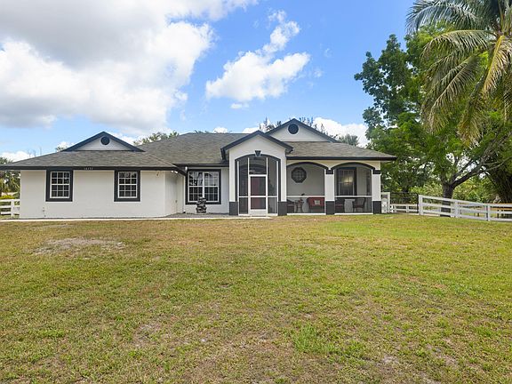 3rd image of 16137 E Aintree Drive