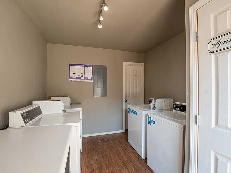 Battlefield Park Apartments — Photo 27