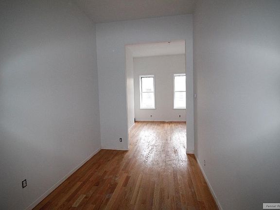 4th image of 1417 Dekalb Ave APT 2R