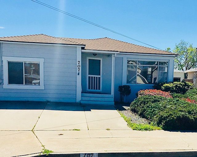 1st image of 707 Bennett Ave